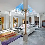 Domus Vesta *