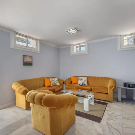 וילה Domus Vesta