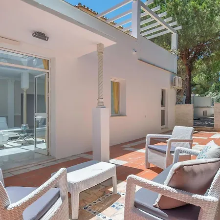 וילה Domus Vesta *